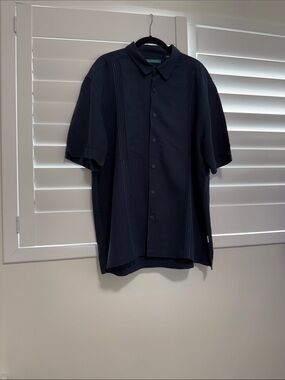 Cubavera Men’s Dark Blue Short-Sleeve Button-Up Shirt — Classic Casual